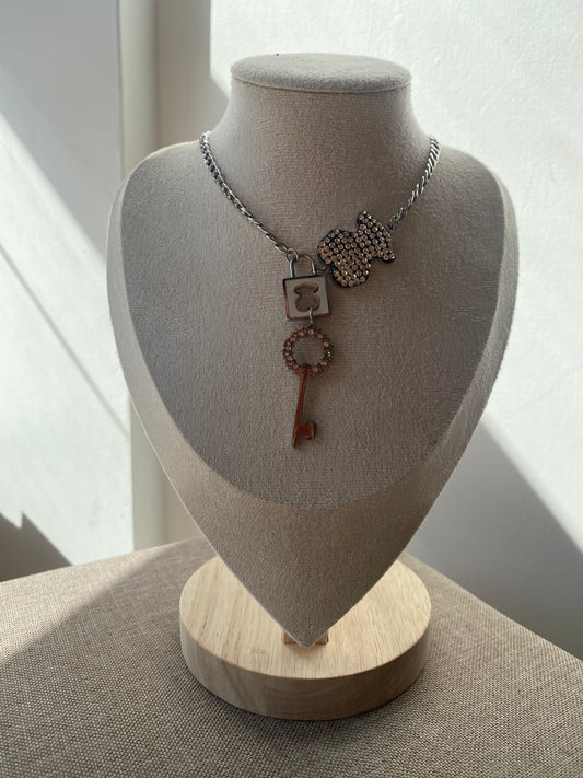 Tous silver key necklace swarovski  (GW-1408)