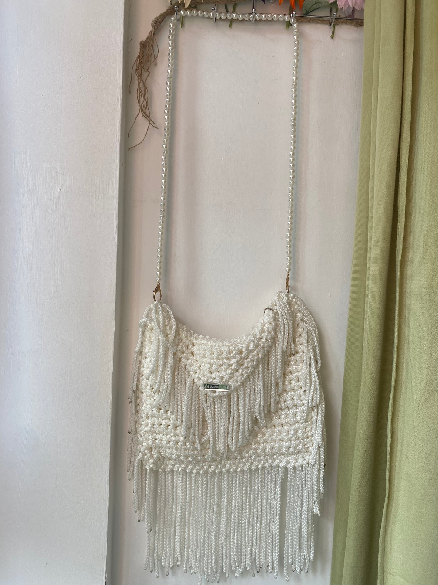 Crochet shoulder bag  medium (MX-4004) white