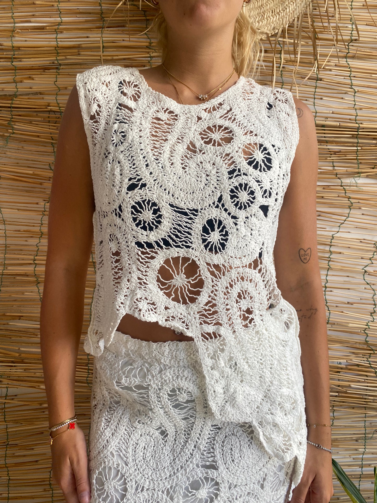 boho threads top (LOVE-2023)