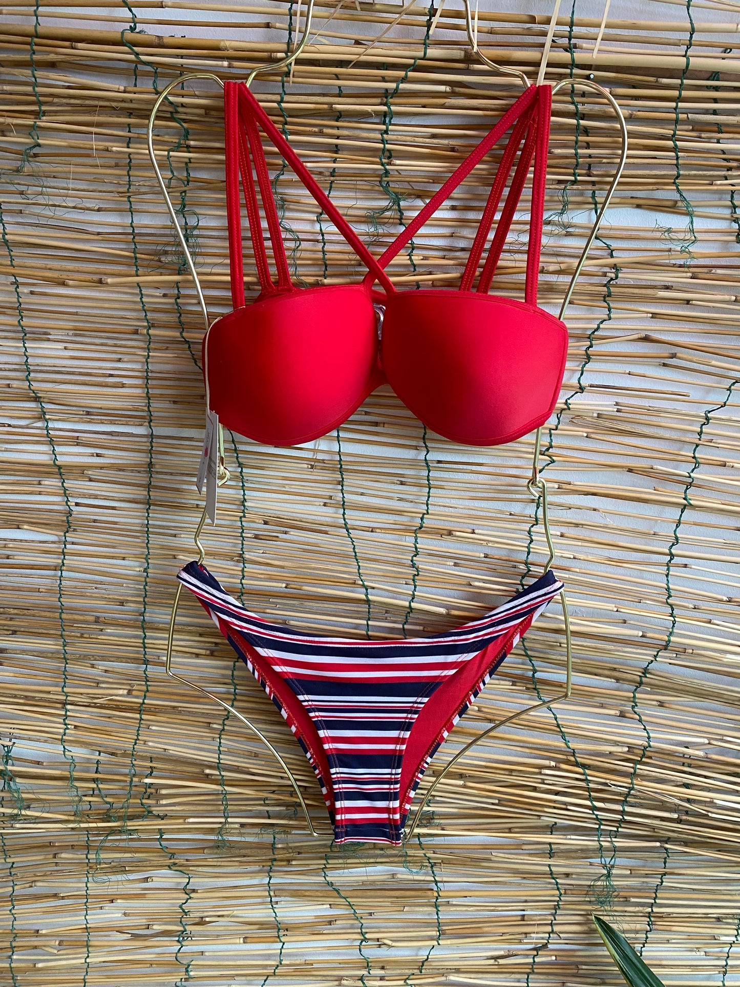 Brakilian hard top wild rio lopard (MAR-1001) Red