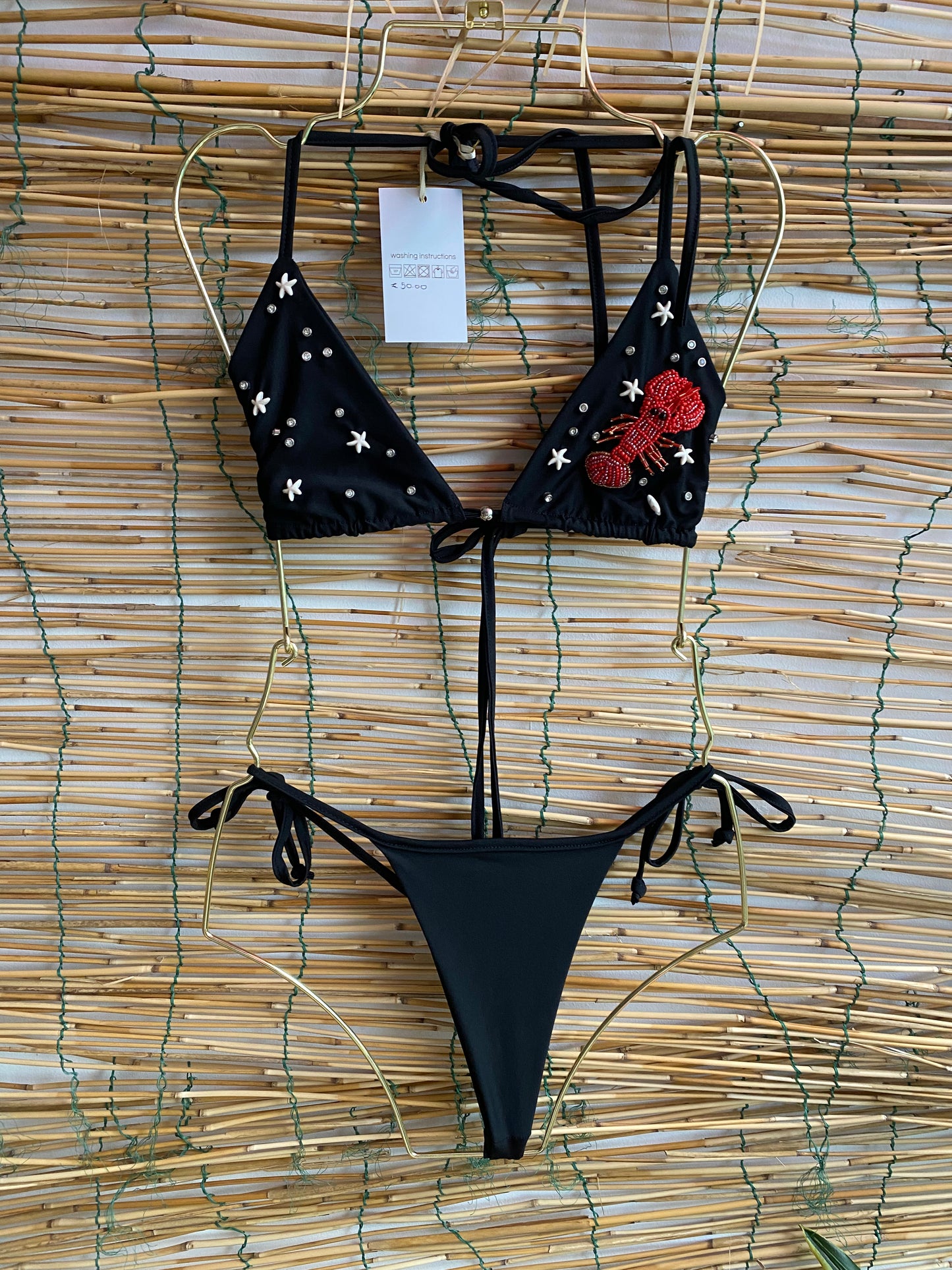 Carisucia lobster black  (MAR-6070)